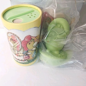 Vtg 80's Avon Somersaults Pastel Green Talc Powder Miss Pear Puff 2oz READ