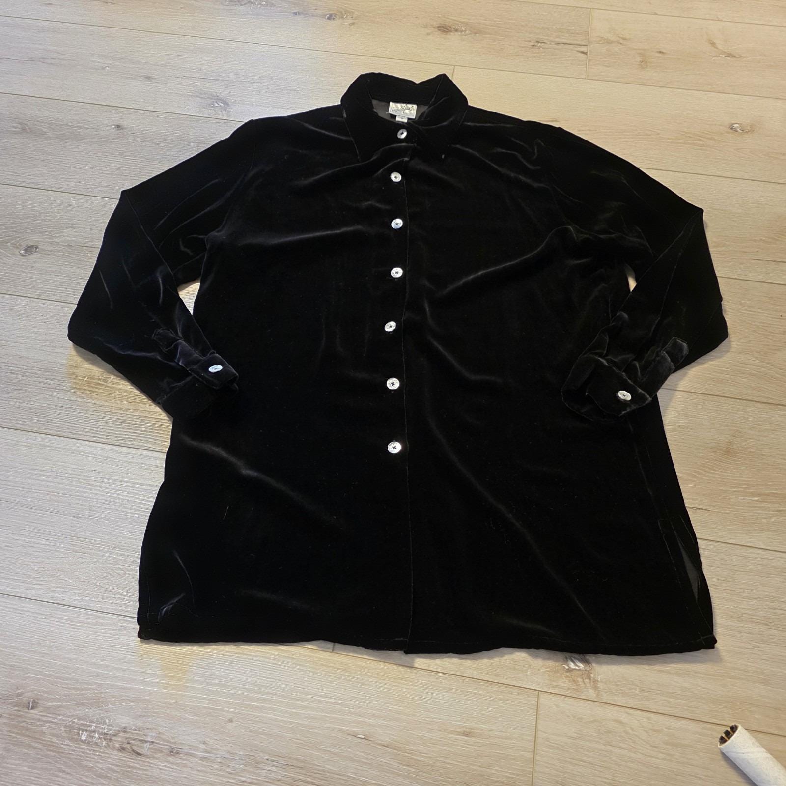 Long Sleeve Velvet Top Women's Velvet Button-Down Shirt Jacket - Vintage Long Sleeve Blouse For Fall/Winter Green Velvet Jacket