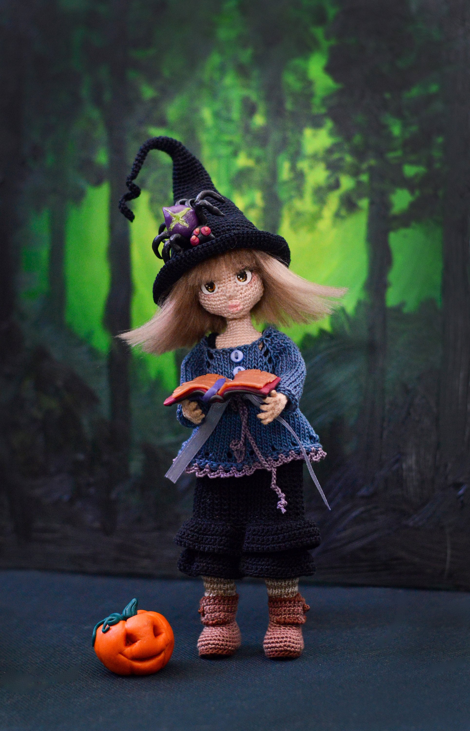 かぎ針編みのハロウィーン魔女人形のパターン - Etsy 日本