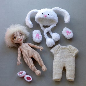 Crochet amirumi  bunny doll pattern