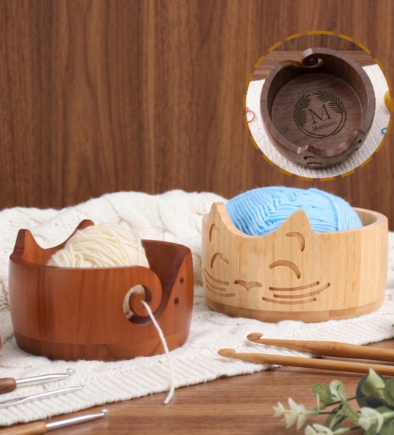 Personalized Wooden Yarn Bowl for Mom, Custom Name Cat Shape Yarn Holder, Yarn Lover Gifts, Mother's Day Gifts, Gift for Knitters
