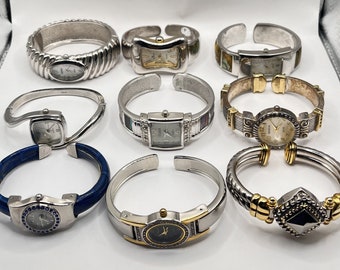 Vintage Fashion Statement Damen zierliche Uhren mit Armreif Klapp Manschette Bänder Armbänder Geschenk für Sie