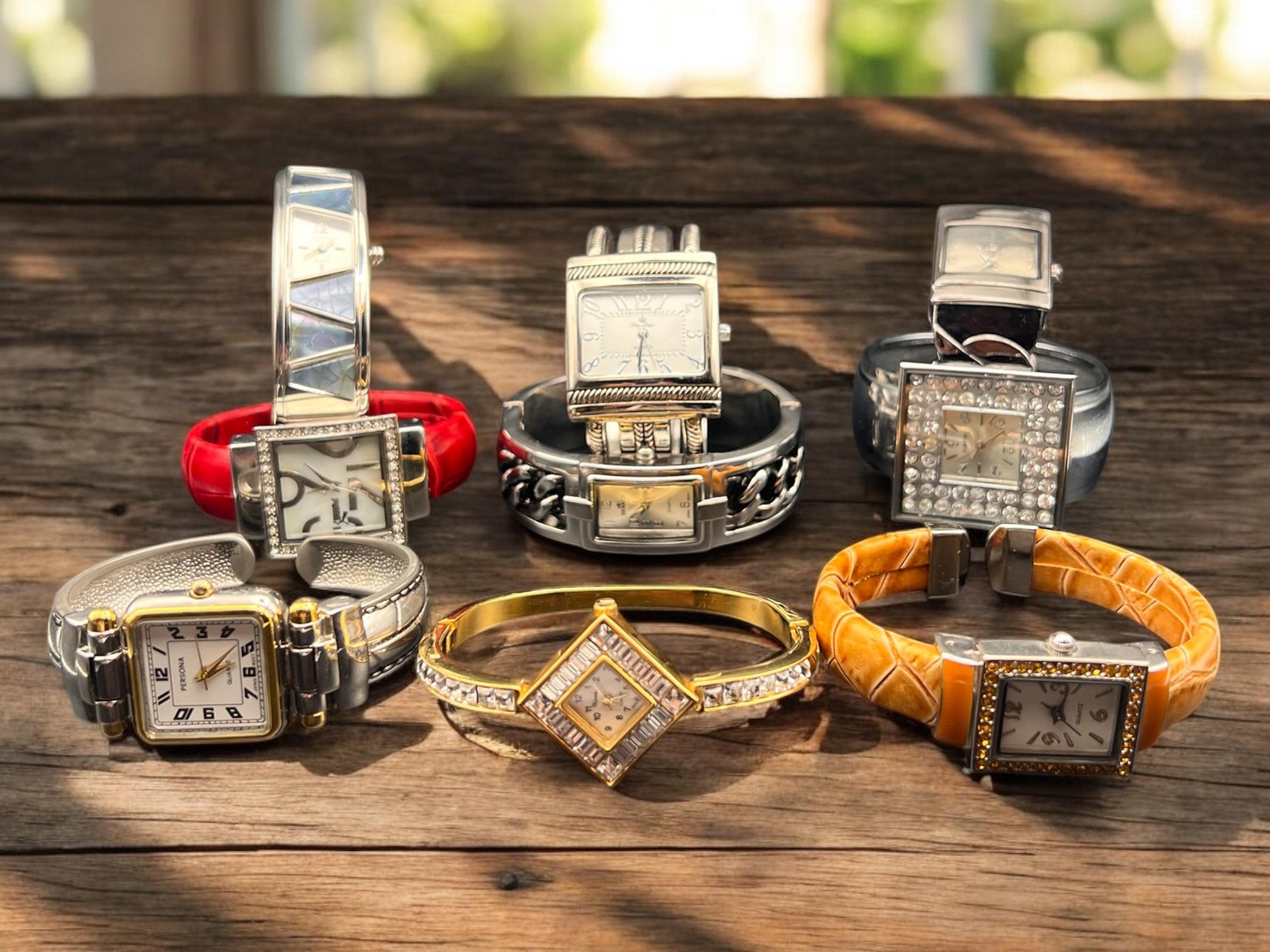 アクセサリー Vintage archive design bangle watch アクセサリー Vintage archive design bangle watch