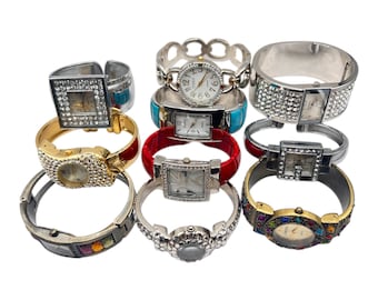 Vintage Rhinestone Bangle Cuff Watch – Dainty Fashion Statement Jewelry, Elegant Retro Accessory