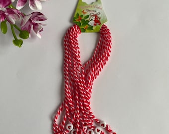 Martenitsi, traditionele Bulgaarse handgemaakte martenitsa, set van 10 garenarmbanden