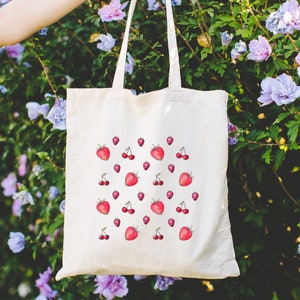 Strawberry Tote Bag, Cute Gift For Her, Shopping Bag For Women, Wonderful Grocery Bag, New Mom Gifts, Best Friend Tote Bag, Summer Tote Bag