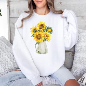 Sunflower Sweatshirt Aesthetic Clothing, Sunflower Shirt, Embroidered Shirt, Aesthetic Sweatshirt, Yellow Sweatshirt,grunge,boho,festival - Etsy Sunflower Sweatshirt Aesthetic Clothing, Sunflower Shirt, Embroidered Shirt, Aesthetic Sweatshirt, Yellow Sweatshirt,grunge,boho,festival - Etsy