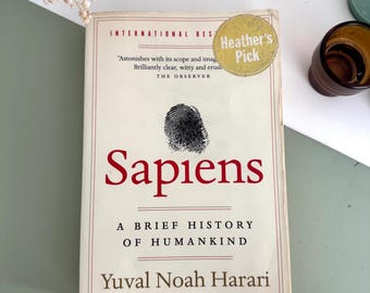 Sapiens A Brief History of Humankind by Yuval Noah Harari, 2016 Paperback, History Anthropology Book, Vintage Style Used Book