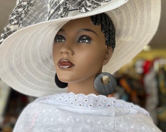 ホワイト カウボーイハット 聖母マリア AKA SIX MESH PRINT BUCKET HAT(ONESIZE WHITE): ハット｜帽子