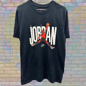Vintage Nike Air Jordan T-Shirt, Black Graphic Jumpman Tee, Y2K Retro Basketball Shirt, Michael Jordan Nike Shirt, Streetwear Size Medium