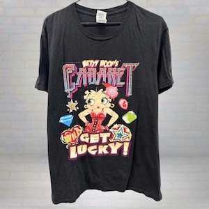 Vintage Betty Boop Cabaret T-Shirt, schwarze Grafik Get Lucky Tee, Y2K Cartoon Bekleidung, Spaß Neuheit Geschenk, Unisex Popkultur Shirt, Größe L
