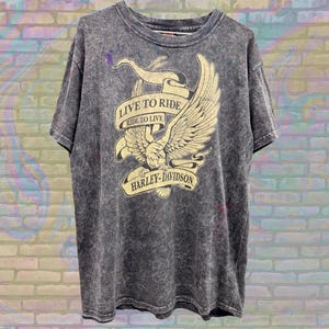 Vintage Y2K Harley-Davidson Live to Ride Distressed Tshirt - Retro Biker Tee, Distressed 90s Style, Motorcycle Streetwear, Size Medium