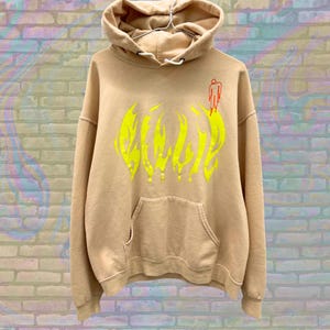 Billie Eilish Hoodie, Beige Flame Graphic Pullover, Retro Streetwear Sweatshirt, Unisex Fan Apparel, Bold Aesthetic Style, Size Large