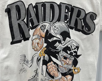 Las Vegas Raiders 1988 NFL Mascot Rusher Tshirt Small Unisex
