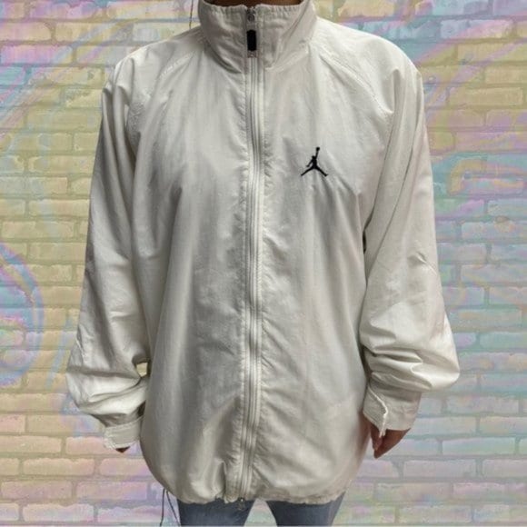 Nostalcart Vintage 90s Nike Air Jordan White Classic Spellout Windbreaker