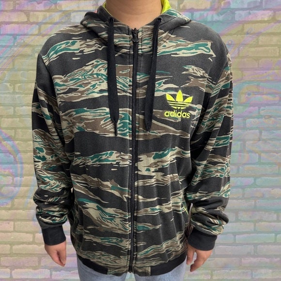 Adidas originals leaf camo hoodie sweatshirt 2025