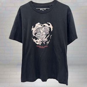 Retro Monkey D. Luffy One Piece x Uniqlo Tee - One Piece Anime Shirt, Skull Design, Pirate Anime Merch, Manga Fan Apparel, Size Medium