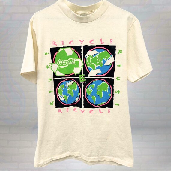 1992 Coca Cola Earth Bottle vtg t-shirt