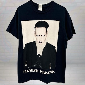 Retro Marilyn Manson T-Shirt, Concert Tee, Gothic Rock Graphic, Black Band Shirt, Unisex Alternative Fashion, Music Fan Apparel, Size Medium