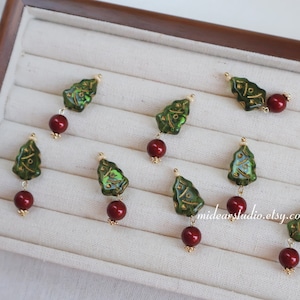 Handmade Creative earring Christmas tree earring, Czech bead, gift for her,Korean style, Holiday earrings
