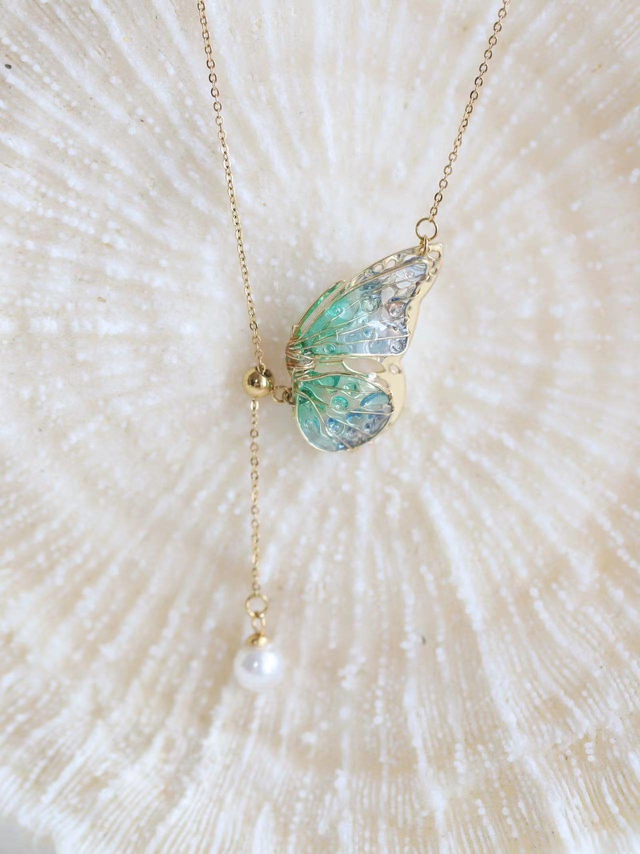 Handmade Creative necklace,Multi-Color butterfly necklace. pearl wing necklace, gift for her, Korean style, epoxy necklace
