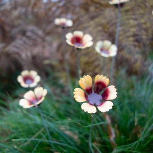 Koperen anjers - metalen bloemen