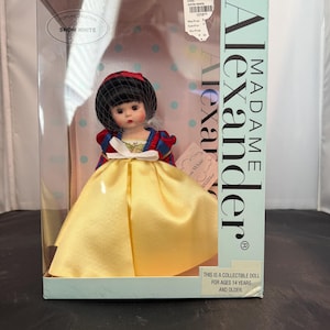 Vintage Madame Alexander Doll 8&quot; Snow White Doll In Original Box