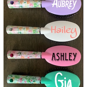 Personalized Hair brush, Custom Hair brush party favor, birthday gift, Christmas gift brush with name