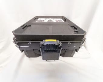 Toughbuilt Stacktech Bar Dewalt 20v Battery Holder
