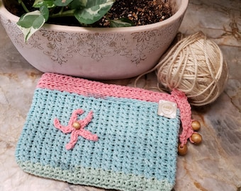 Small Crocheted Purse with Zipper and Lining