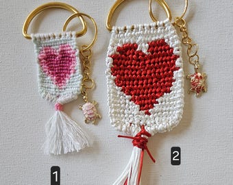 Macrame Heart Keychain: Hand-Knotted Fob with Turtle Charm