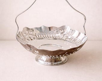 Vintage versilberter Korb mit Griff, kleine Sockel-Konfektschale
