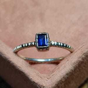 Minimalist Lab Grown Blue Sapphire Ring, Sterling Silver Dainty Sapphire Engagement Ring, Birthstone Jewelry Gift for Her, wholesale jewelry