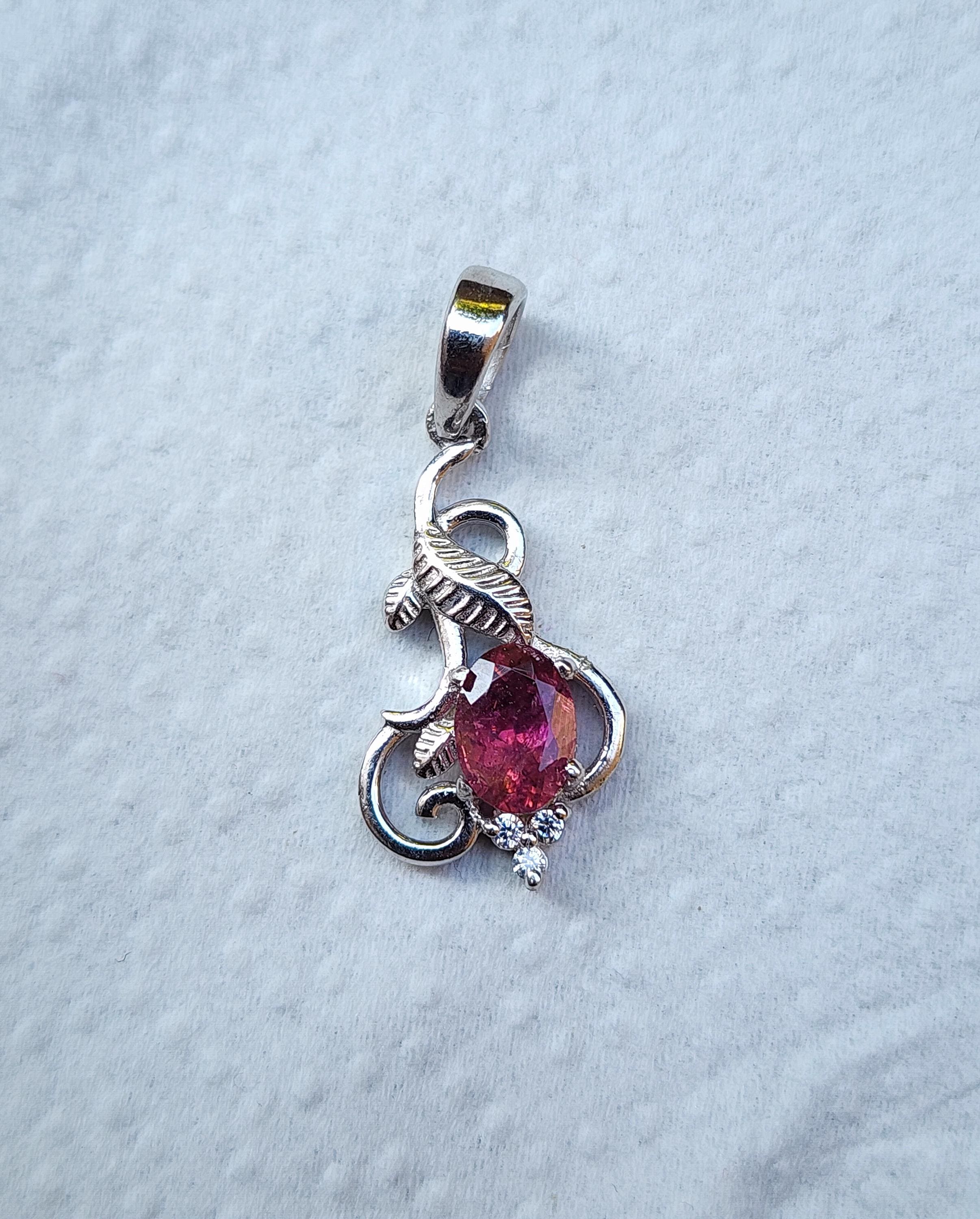 Lite pink tourmaline - Etsy 日本