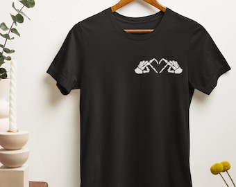 Halloween Skeleton Shirt, Skeleton Hand T-shirt, Skeleton Gen Z Hand Heart t shirt, Gen Z Shirt, Halloween Graphic Tee, Skeleton Heart Shirt