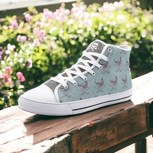 Crossbones Skull / Unisex High Top Canvas Schoenen, Goth, Emo, Goblincore, Woodland, Witchcore, Faecore, Boho, Boho, Cottagecore