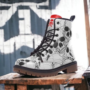 Gothic-, punk- en gevechtslaarzen met witte schedel in unisex casual lichtgewicht leer: laarzen voor dames, heren en tieners op maat gemaakte schoenen