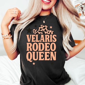 Velaris Rodeo Queen Comfort Colors T-shirt voor ACOTAR-fans | Bookish shirt van Night Court | Cadeau western cowgirl voor fantasyliefhebbers