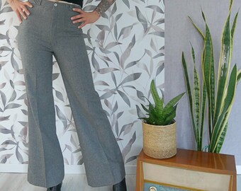 Vintage grey pleated trousers in size 36
