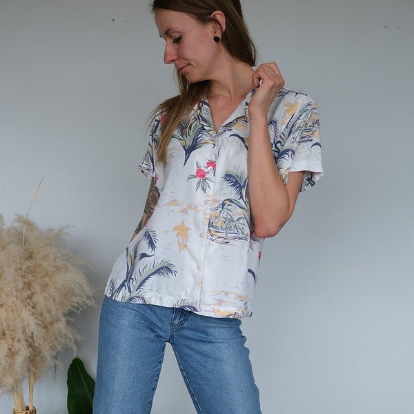 bunte Vintage Bluse, Hawaii-Bluse, Kunstseide Gr. 42