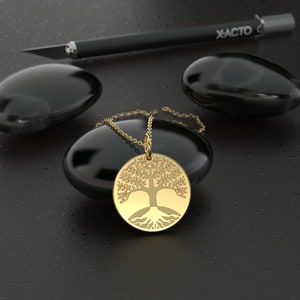 Collana con ciondolo albero della vita in oro 14k: gioielli di famiglia