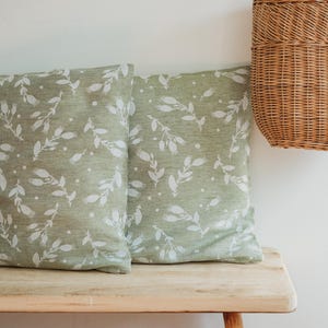 Linen Pillowcase With Zip Closure Jacquard Pillow Cover Botanical Pattern Olive Green Linen Pillow Case Rosehips Dark Green Pillow Sham