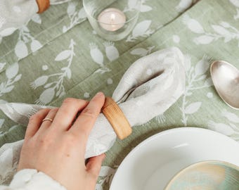 Handgemachter Serviettenring aus Eichenholz: Bauernhaus Küche & Hochzeitstisch Dekor