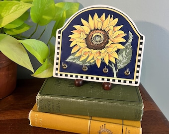 Vintage Ceramic  Sunflower Key Holder | 4 Brass-Tone Hooks, Cottage Farmhouse Decor