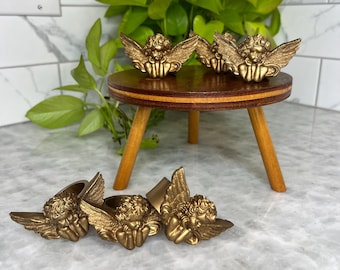 Juego de 6 servilleteros vintage con querubines, tono dorado, decoración de mesa con ángeles, ideal para cenas románticas y fiestas.