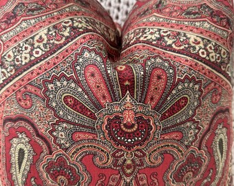 Classic Red Damask Pattern Pillow Cover