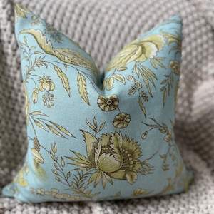 Blue and Green Jacobean Basketweave Floral Pillow Cover