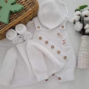 Organic Newborn Gift Set, Minimalistic Coming Home Outfit, Birth & Baptism Gift,Knitted Newborn Clothes, Coming Home Hospital Gift