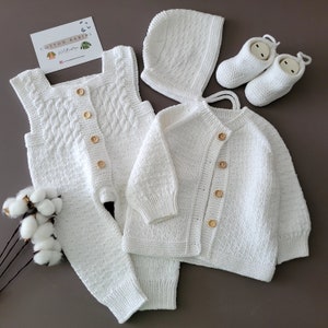 Newborn Baby Coming Home Outfit, Knit Baby Romper sets, Baby Bonnet and Socks, Baby Cardigan, Newborn Romper, Baby gift, Welcome Baby Set