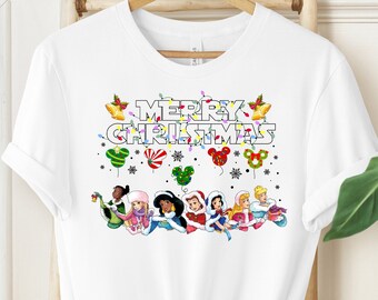 Camisa de Navidad de la princesa Disney, camisa de Navidad de Disney, camisa del castillo de Navidad de la princesa acuarela de Disney, camisa de Navidad de Disney.
